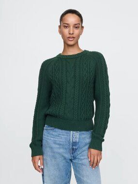 *GAP Green Classic Cable-Knit Sweater